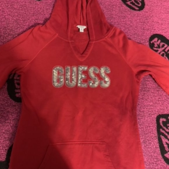 Guess Sweater - Picture 1 of 2